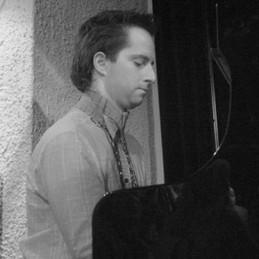 
                                mit Anja Bukovec, Jazz Club Gajo, Ljubljana, Slowenien, 25.Feb. 2004 (Foto: Datsogallery)                                
